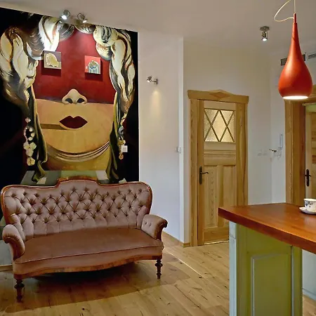 Dali Deluxe , Parking, Faktura Vat Апартаменты