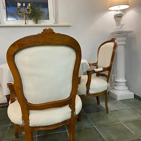 Апартаменты Dali Deluxe , Parking, Faktura Vat