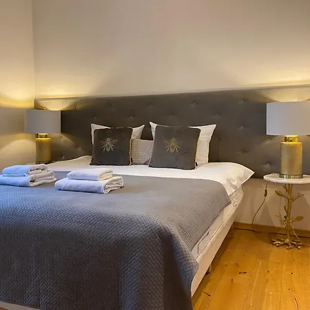 Апартаменты Dali Deluxe , Parking, Faktura Vat